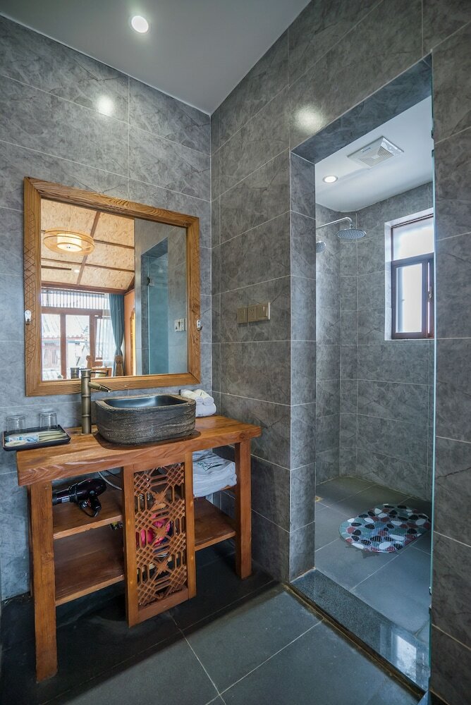 Hotel Lijiang Yue Tu Inn