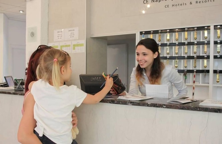 Ce Napf�ny Hotel
