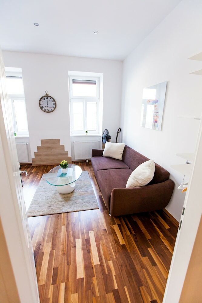 Vienna Market Apartment - Free Garage