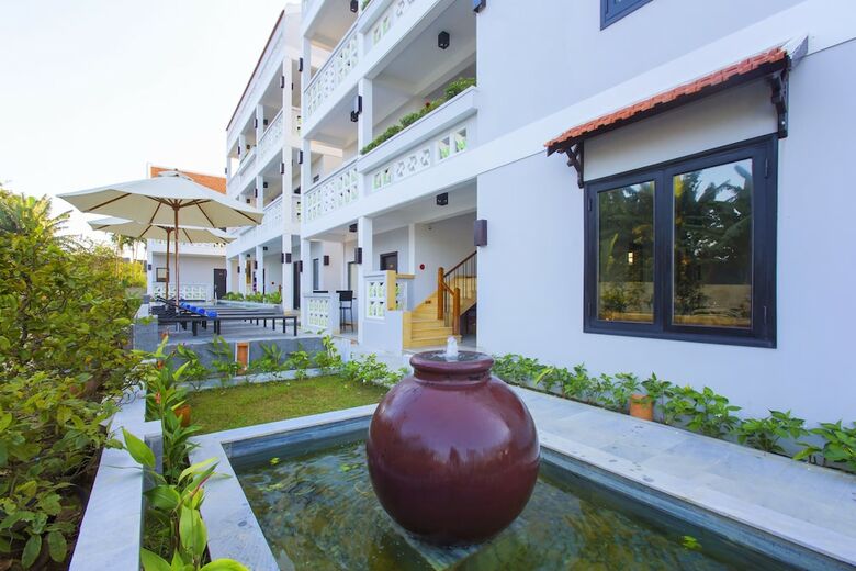 Hotel Hoi An Corn Riverside Villa