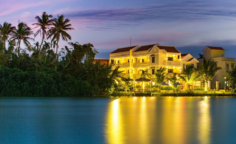 Hotel Hoi An Corn Riverside Villa