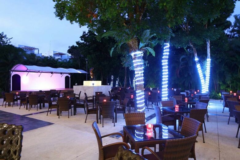 Aparthotel Paraiso Maya Luxury Resort