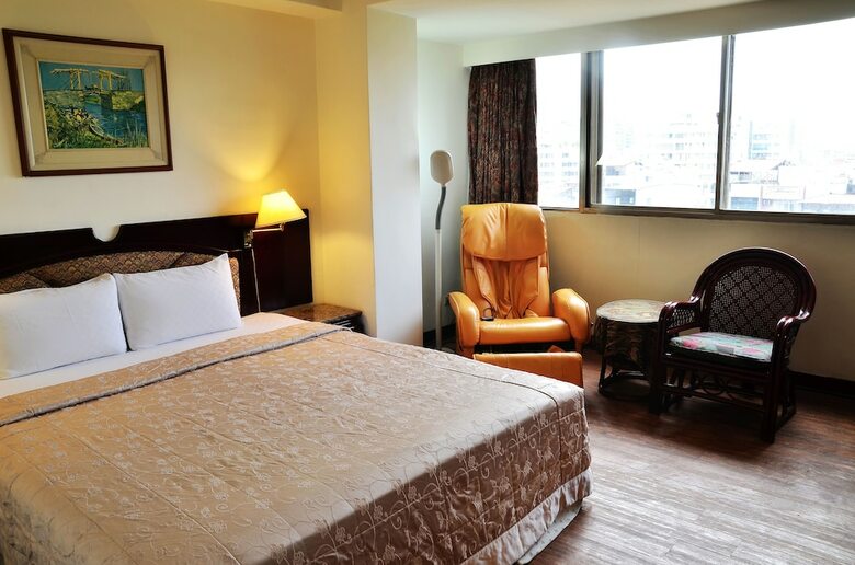 Family Hotel- Linsen