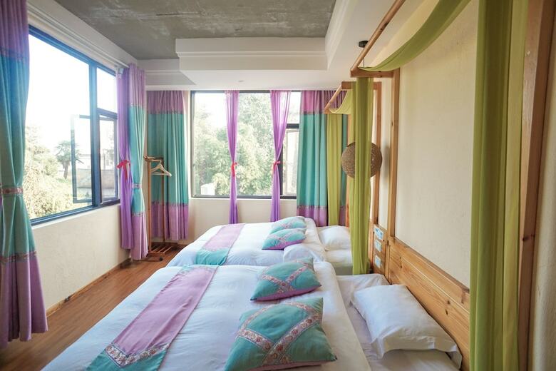 Posada Dali Libai Holiday Inn