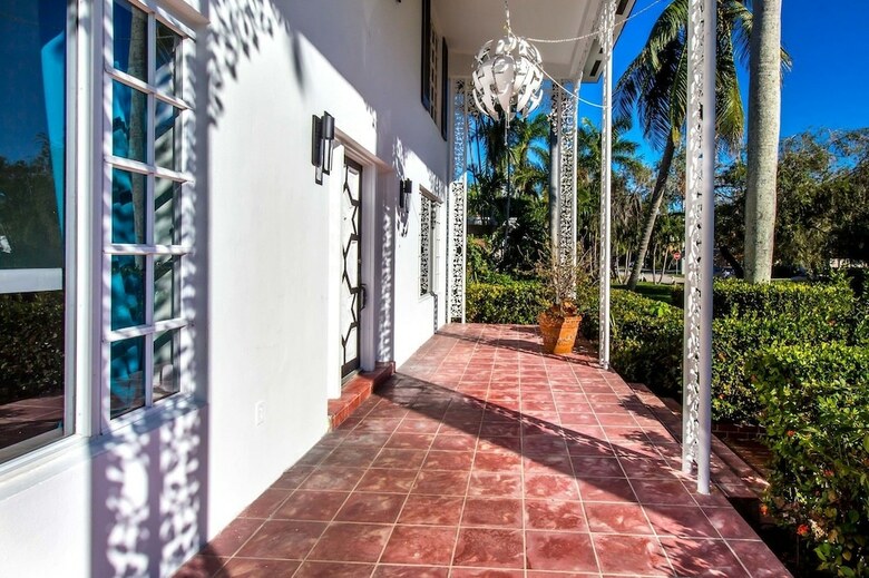 Villa Chateau Hollywood