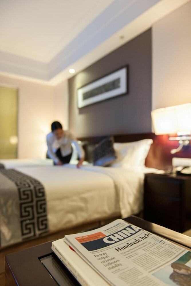Chengdu Paxton Park Hotel