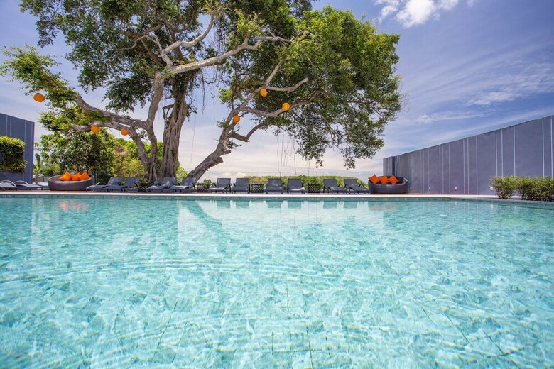 Hotel The Lake Chalong Resort