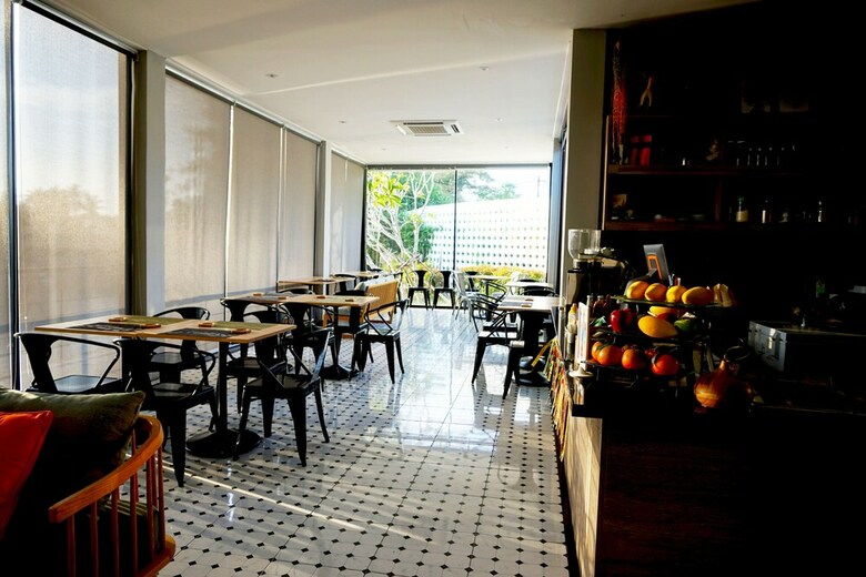 Hotel The Lake Chalong Resort