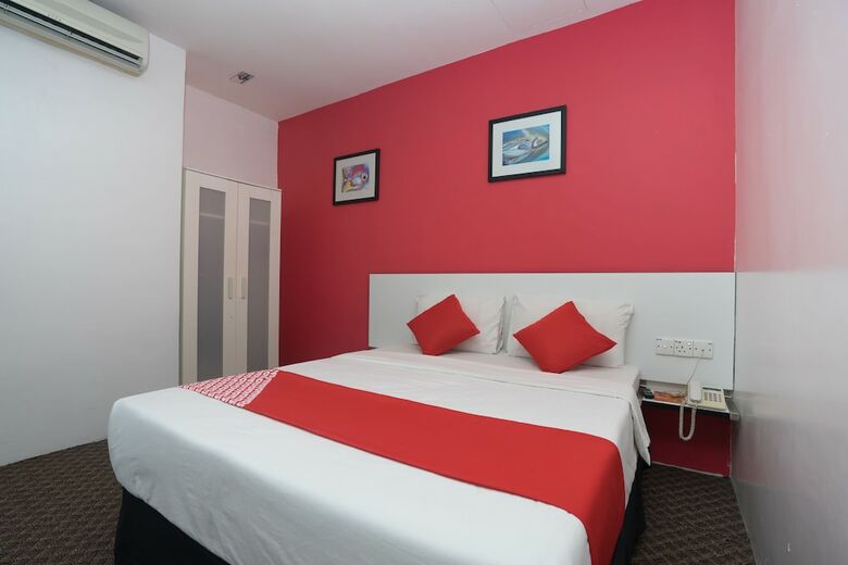 Oyo 752 Ridel Hotel Kota Bharu