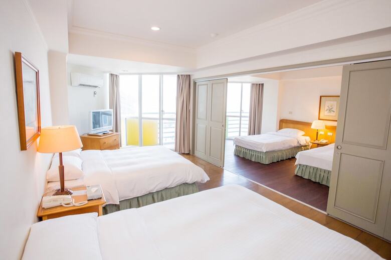 Pacific Hot Spring Hotel Green Bay(Newly Renovated)
