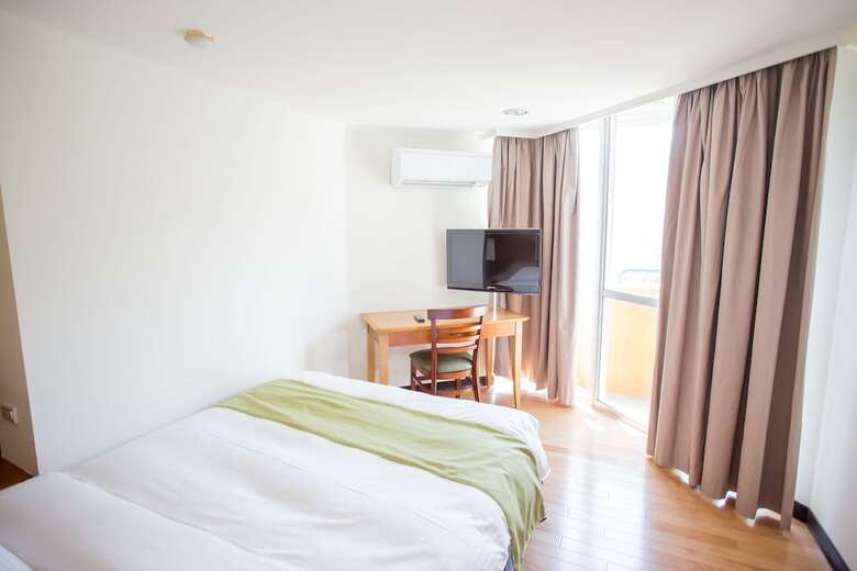 Pacific Hot Spring Hotel Green Bay(Newly Renovated)