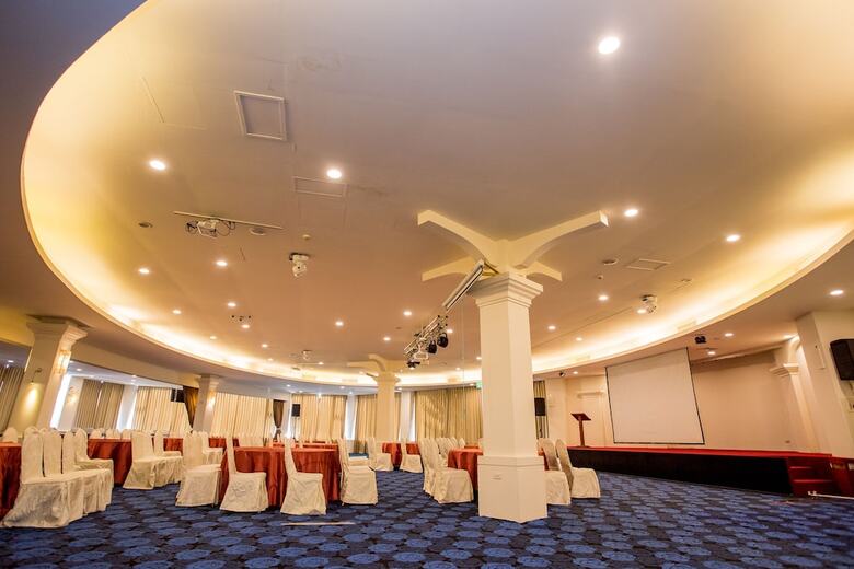 Pacific Hot Spring Hotel Green Bay(Newly Renovated)