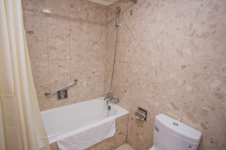 Pacific Hot Spring Hotel Green Bay(Newly Renovated)