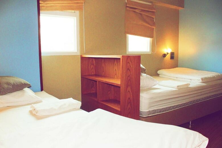 Hotel Tawan Bed Club