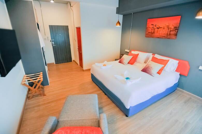 Hotel 7days Premium Pattaya