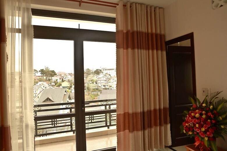Hotel 111