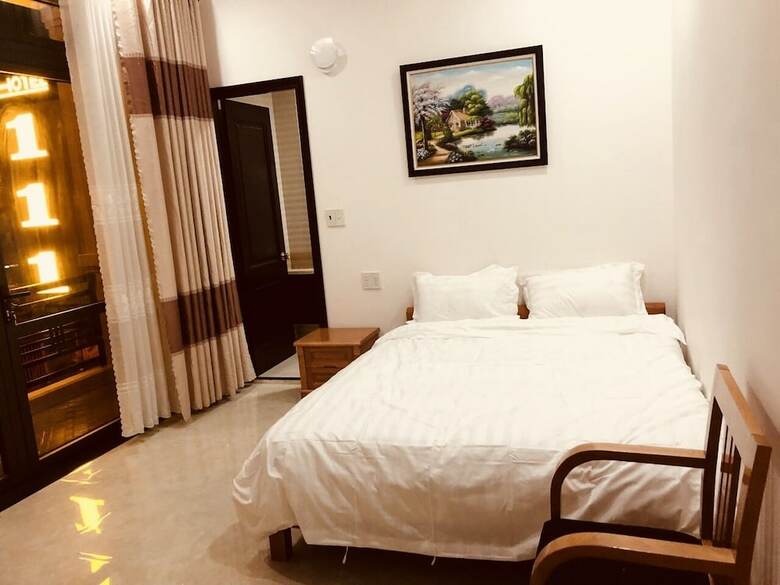 Hotel 111