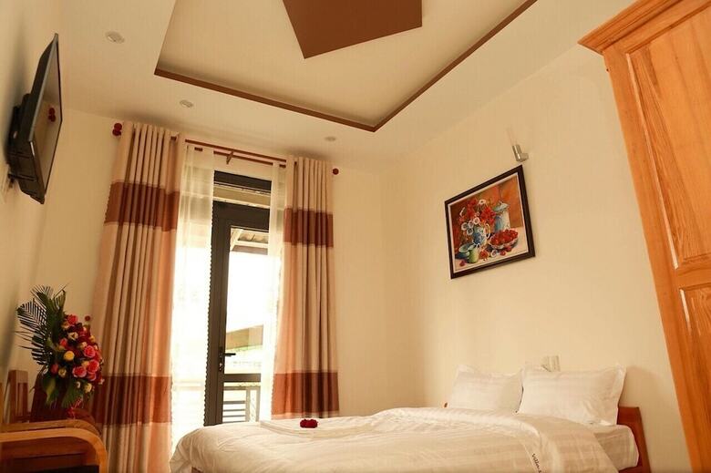Hotel 111