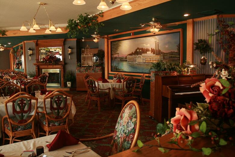 Hotel Fulton Steamboat Inn