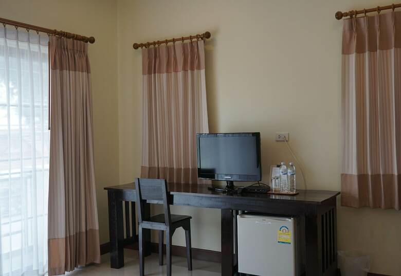 Hotel Pak Ping Rim Khong