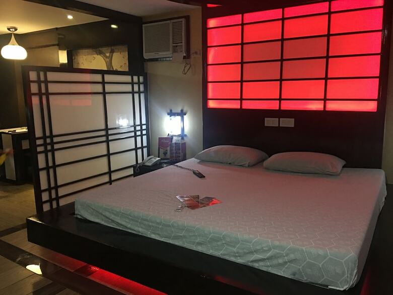 Hotel Sogo Roxas Blvd