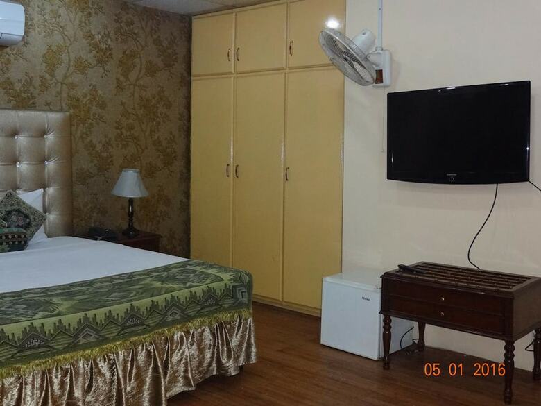 Mall View Hotel