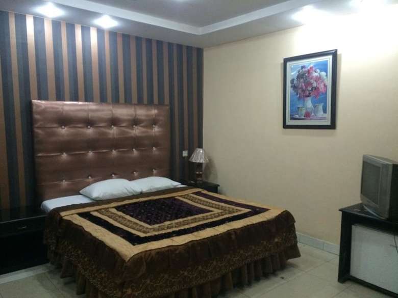 Mall View Hotel