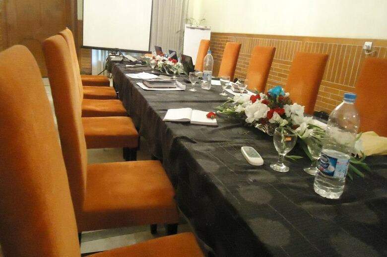 Hotel Larish Residency