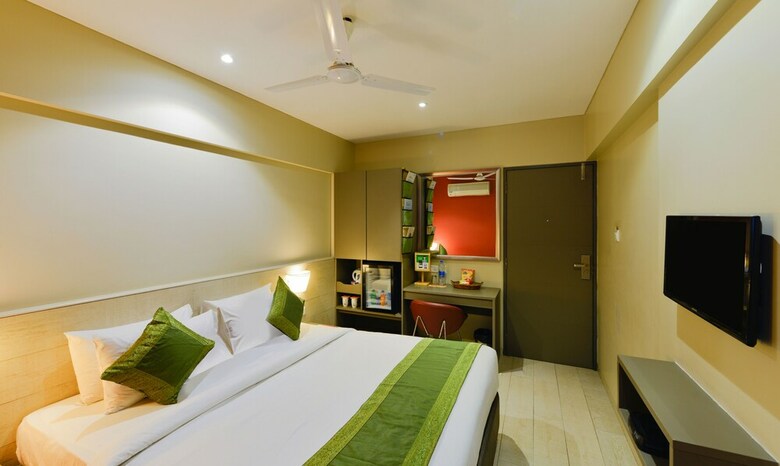 Hotel Treebo Swastik