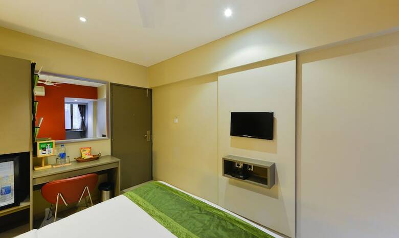 Hotel Treebo Swastik