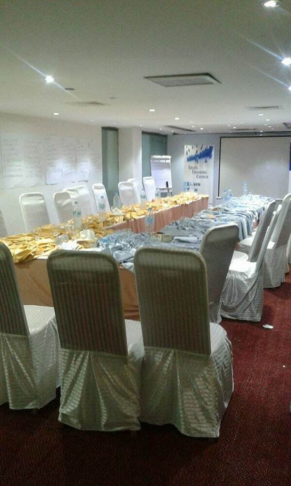 Hotel Grand Inn