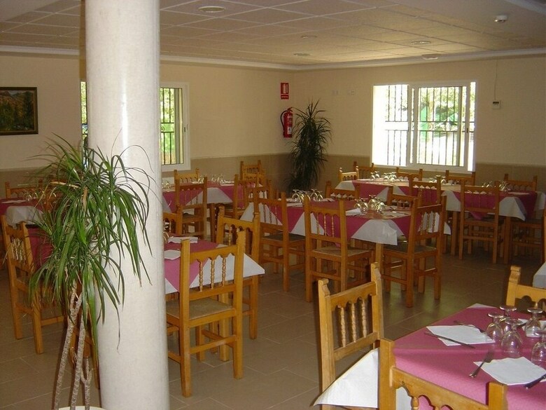 Hostal R�o Segura