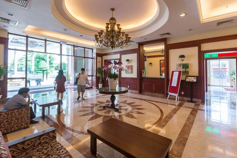 The Manor Luxury 1br Apartment Center