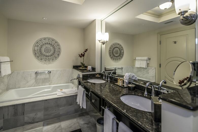 Wyvern Hotel, Ascend Hotel Collection