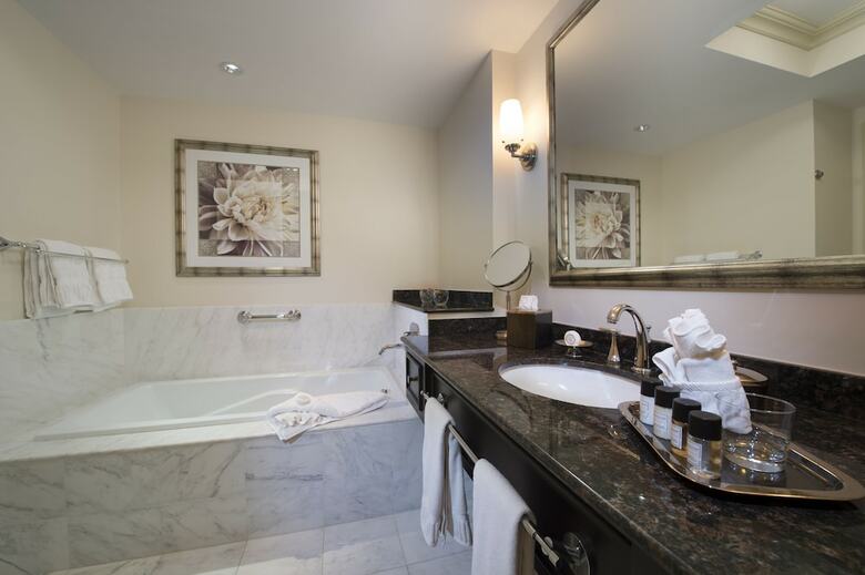 Wyvern Hotel, Ascend Hotel Collection