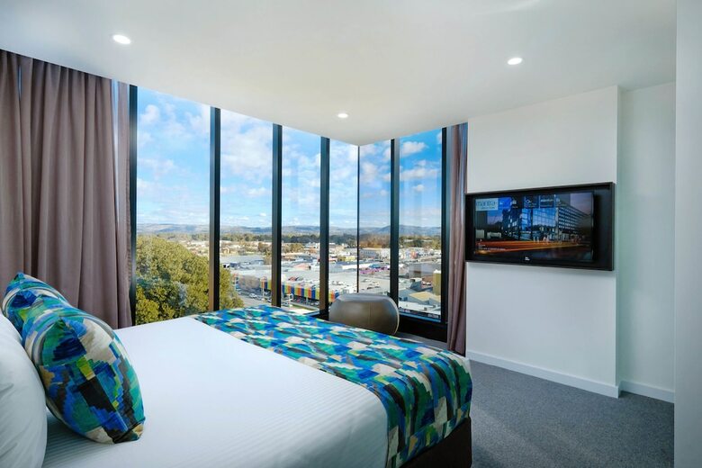 Mantra Albury Hotel