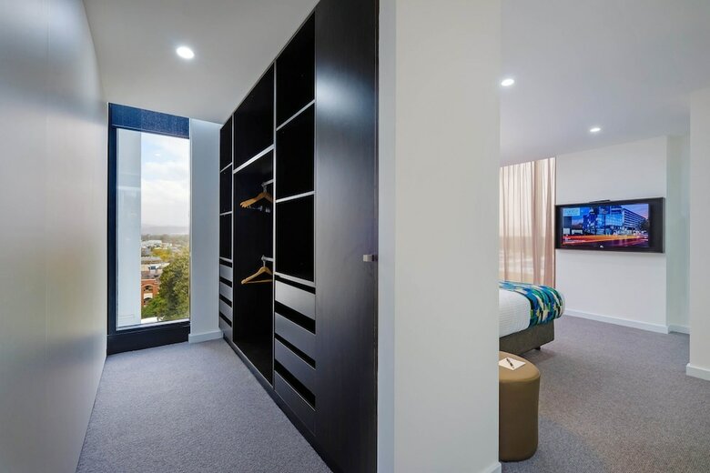Mantra Albury Hotel