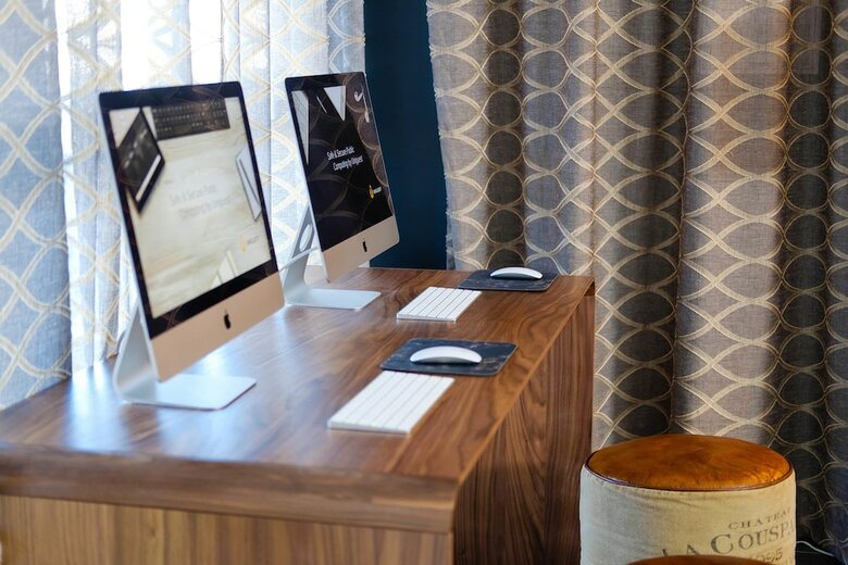 Mantra Albury Hotel