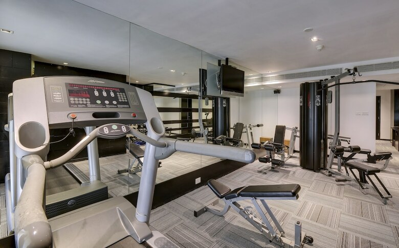 Svelte Hotel & Personal Suites