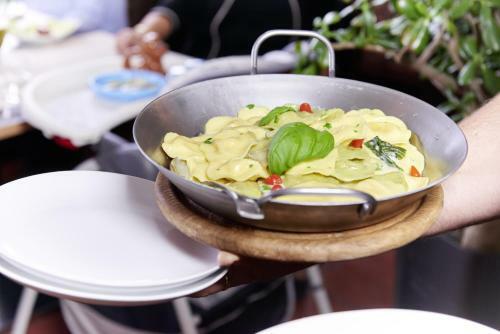 Hotel R�merhof Mit Restaurant Novelli