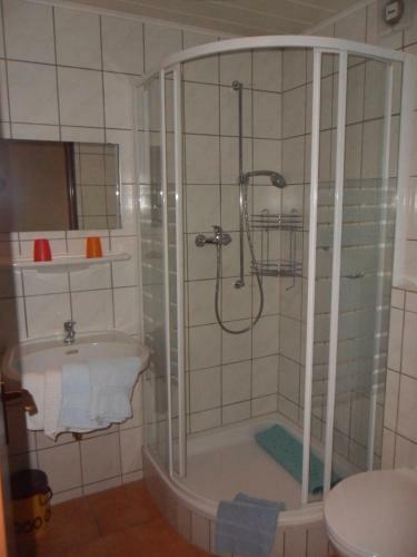 Hostal Pension & Caf� Haus Dewenter