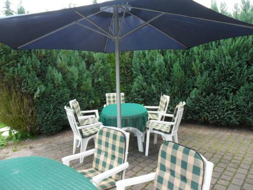 Hostal Pension & Caf� Haus Dewenter