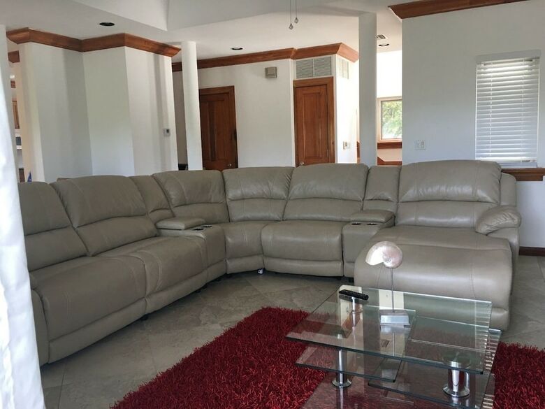 Blue Orchid Villa