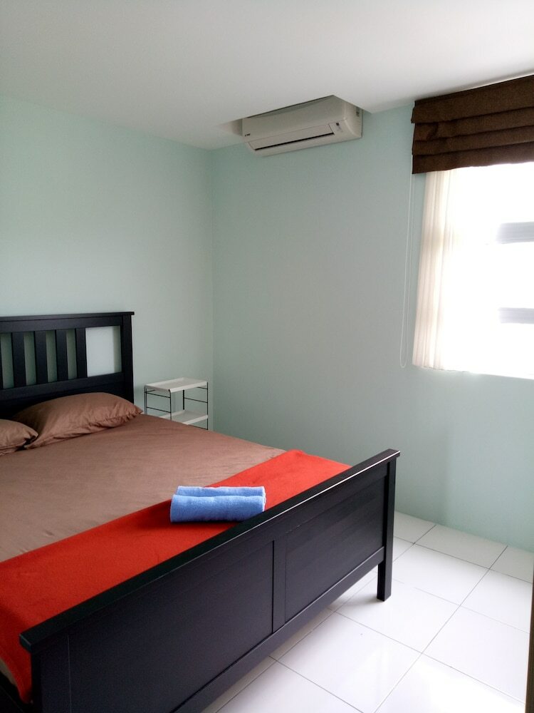 3bdr&2bth Condo Middle Of Penang