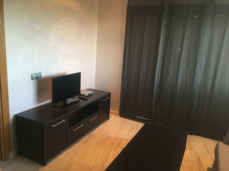 Luxurious 5 Bedrooms Villa Ref Hi51053