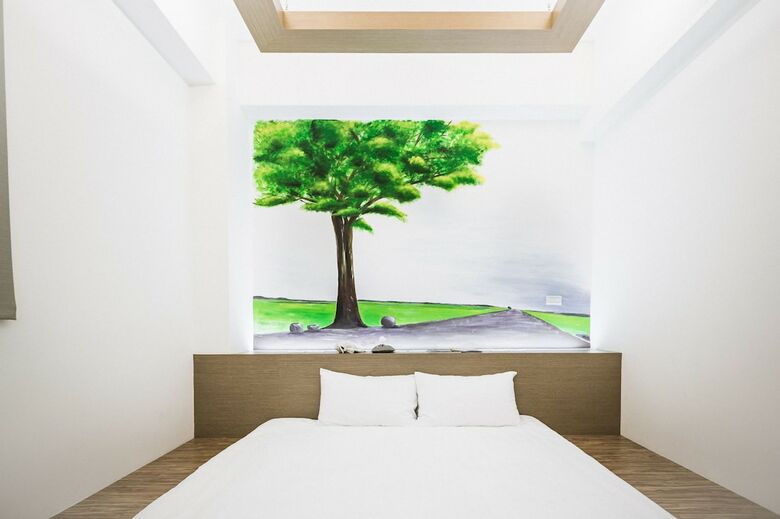 Tiin Tinn - Rivershore B&B