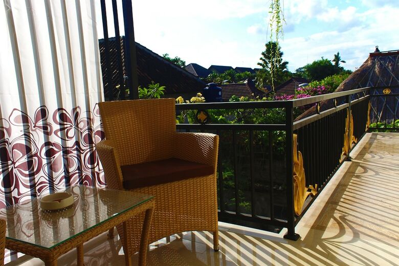 Hotel Cr Tris Rooms Seminyak