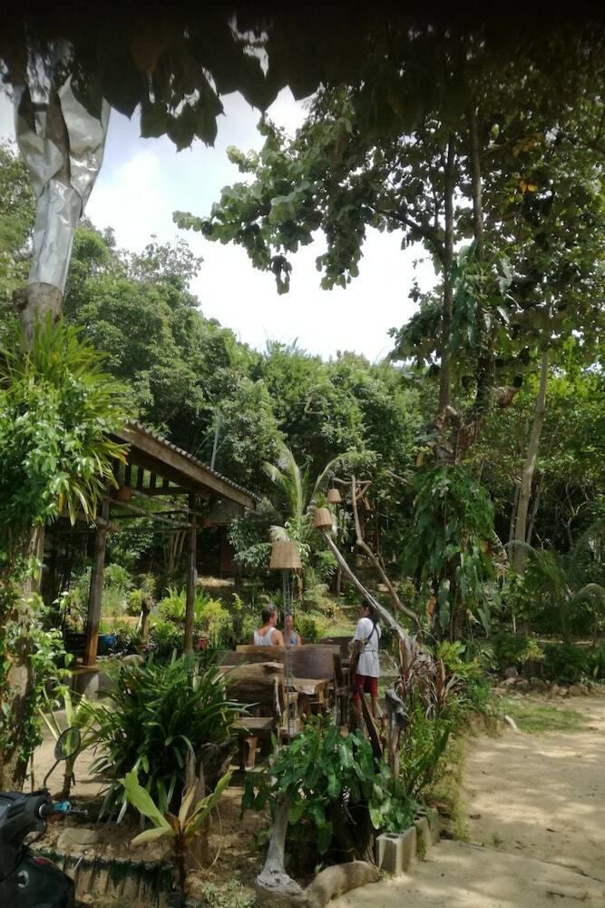 Hotel Bonhomie Beach Cottages