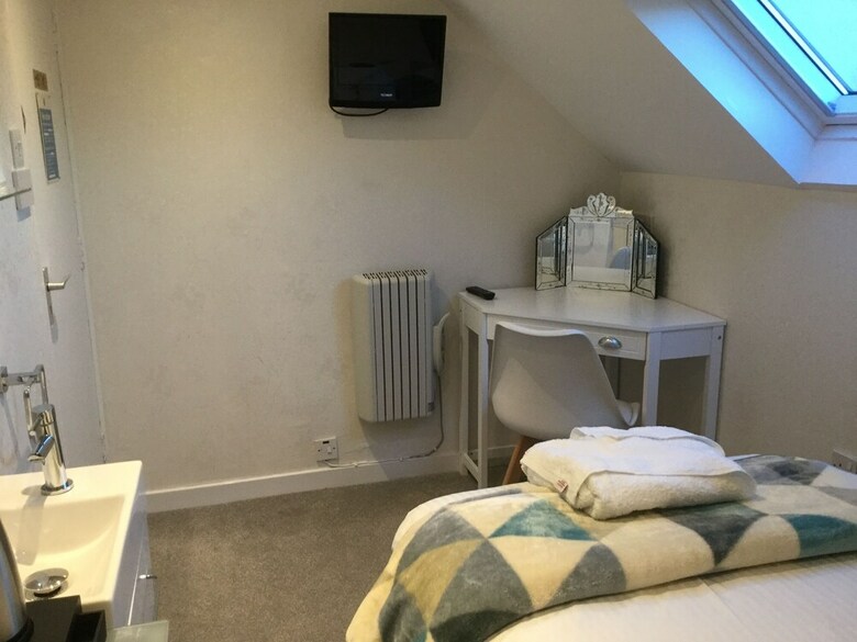 Hotel Inverour Guest House