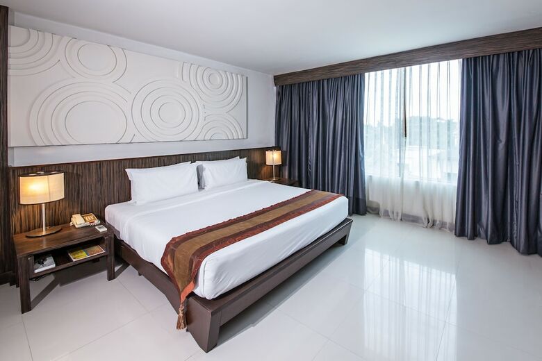 Nora Chaweng Hotel